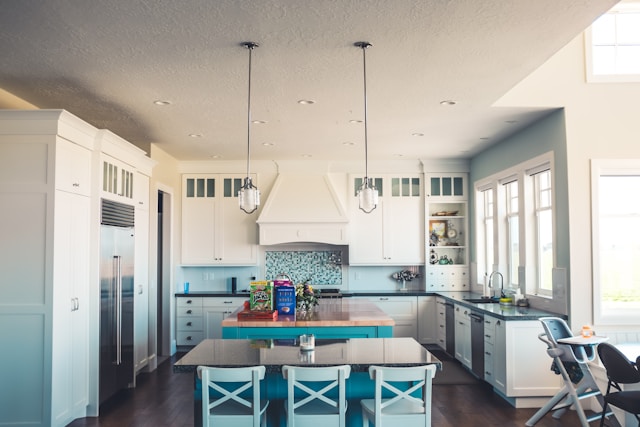 Navigating the Real Estate Market in a Shifting Economy